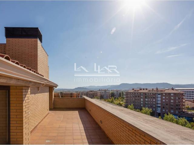 Dúplex en venta en Plaça Major, Osona