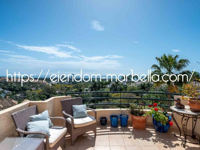 Dúplex en venta en Centro, Costa del Sol Occidental