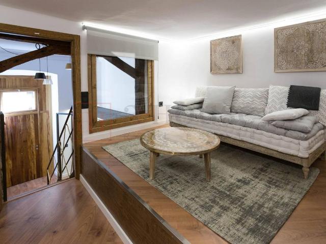 Dúplex en venta en Madrid, Cortes
