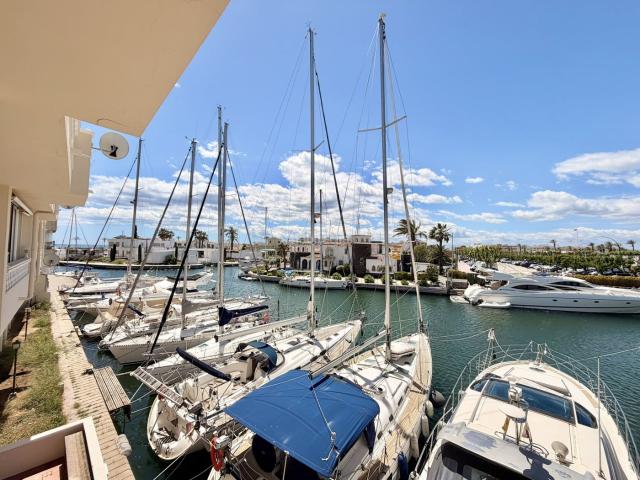 Dúplex en venta en Empuriabrava, Alt Empordà