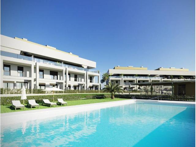 Dúplex en venta en Barriada Islas Canarias, Costa del Sol Occidental