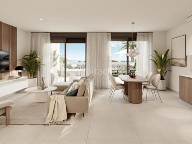 Dúplex en venta en Barriada Islas Canarias, Costa del Sol Occidental