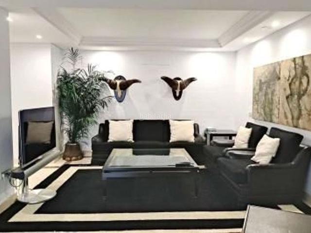 Dúplex en venta en Barriada Islas Canarias, Costa del Sol Occidental