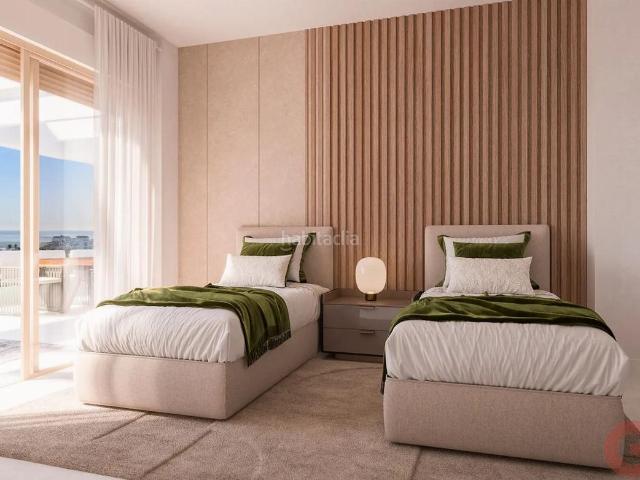 Dúplex en venta en Barriada Islas Canarias, Costa del Sol Occidental