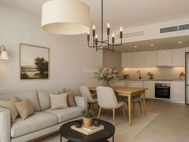 Dúplex en venta en Barriada Islas Canarias, Costa del Sol Occidental