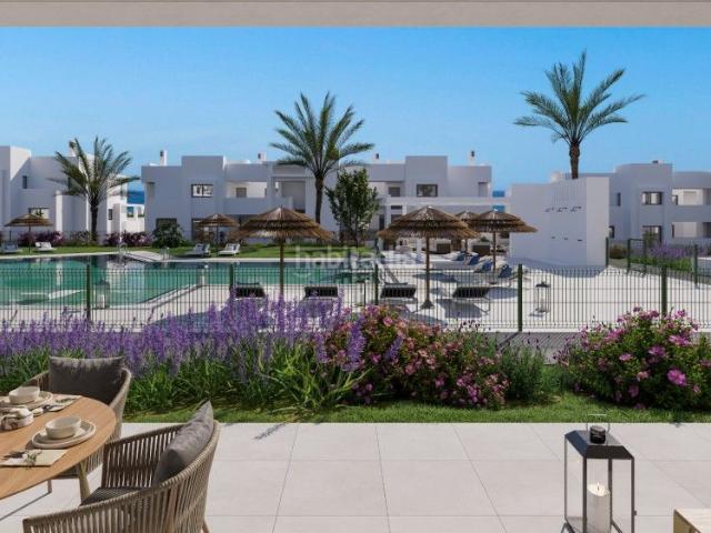Dúplex en venta en Barriada Islas Canarias, Costa del Sol Occidental