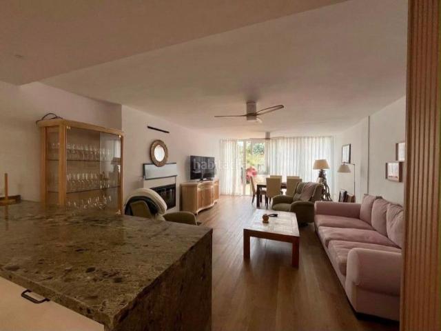 Dúplex en venta en Barriada Islas Canarias, Costa del Sol Occidental