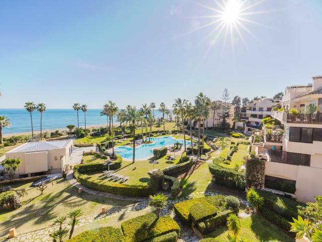 Dúplex en venta en Barriada Islas Canarias, Costa del Sol Occidental