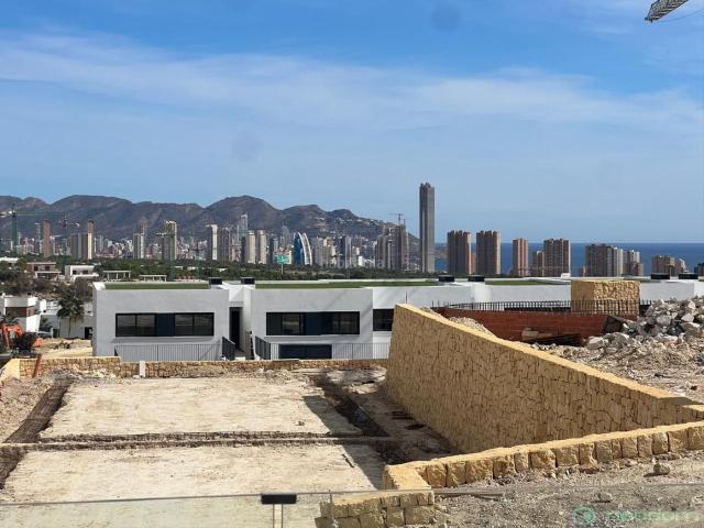 Dúplex en venta en la Marina Baixa, Valencia