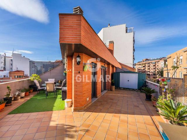Dúplex en venta en Madrid, Cortes