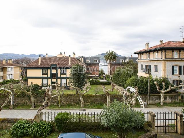 Dúplex en venta en Getxo, Elexalde
