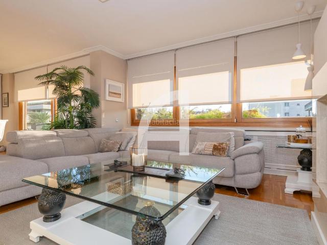 Dúplex en venta en Eixample, Gironès