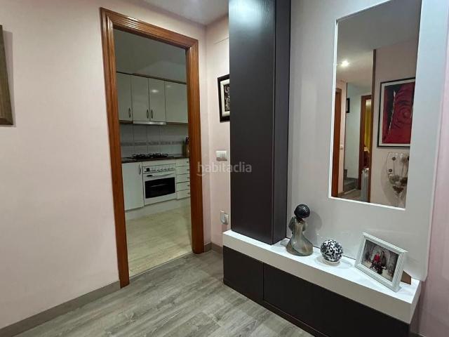 Dúplex en venta en Santa Eugènia, Gironès