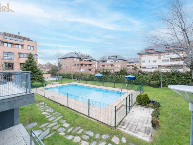 Dúplex en venta en Majadahonda, Madrid