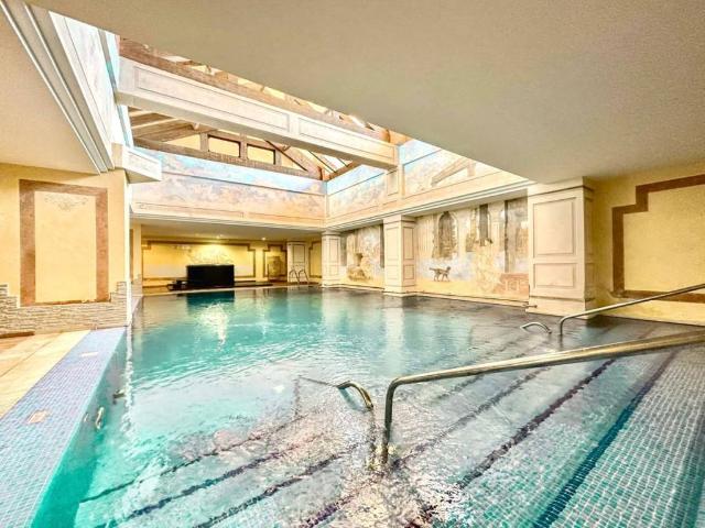 Dúplex en venta en Barriada Islas Canarias, Estepona