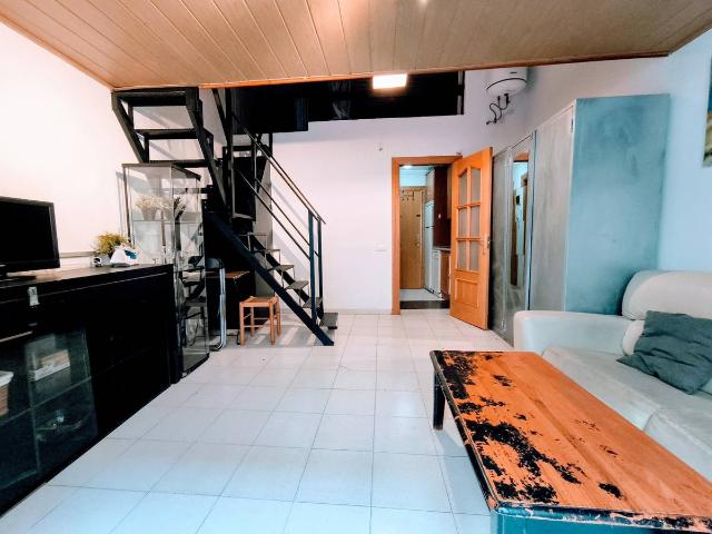 Dúplex en venta en Madrid, Cortes