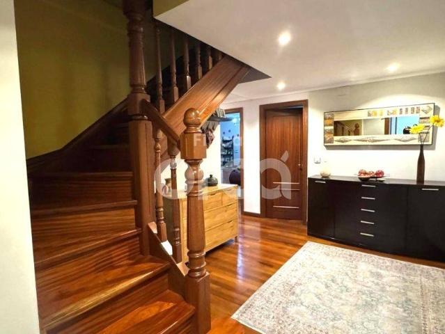 Dúplex en venta en Kabiezes, Santurtzi