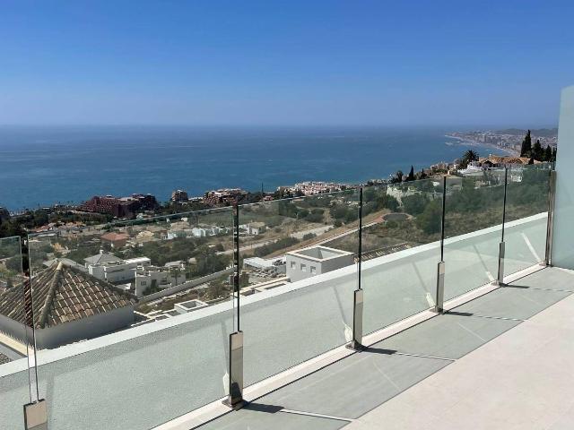Dúplex en venta en La Sierrezuela, Costa del Sol Occidental