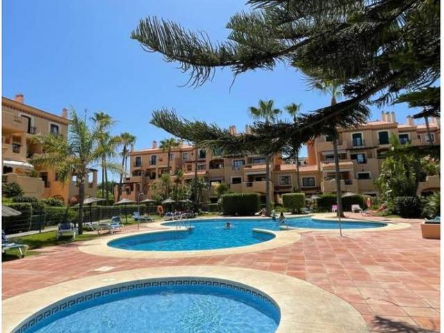 Dúplex en venta en Manilva, Monte Viñas