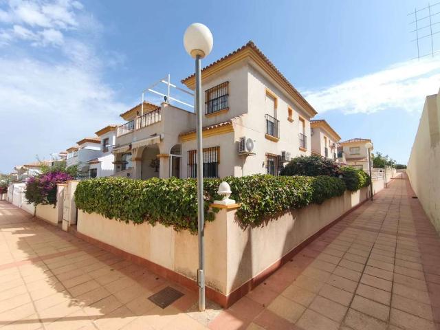 Dúplex en venta en Obispo Rocamora, Orihuela