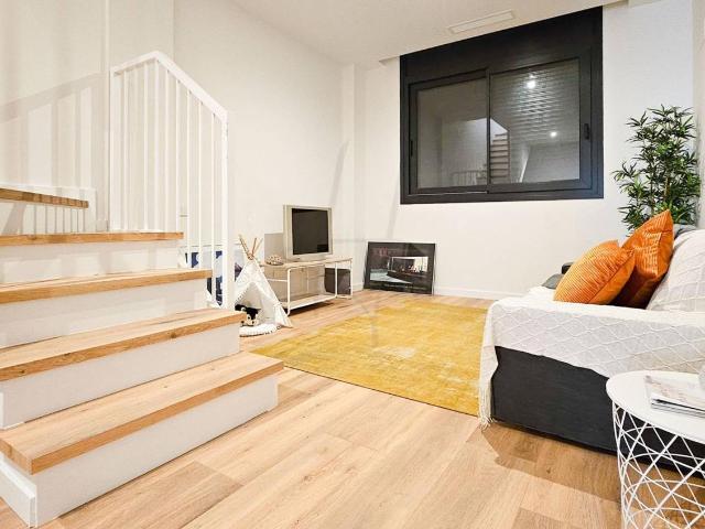 Dúplex en venta en Cornellà De Llobregat, Centre