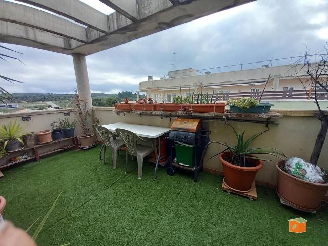 Dúplex en venta en La Sénia