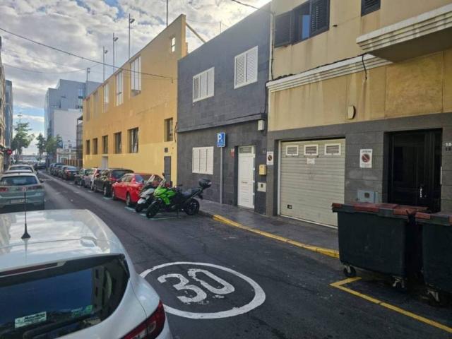 Dúplex en venta en Alcaravaneras, Gran Canaria