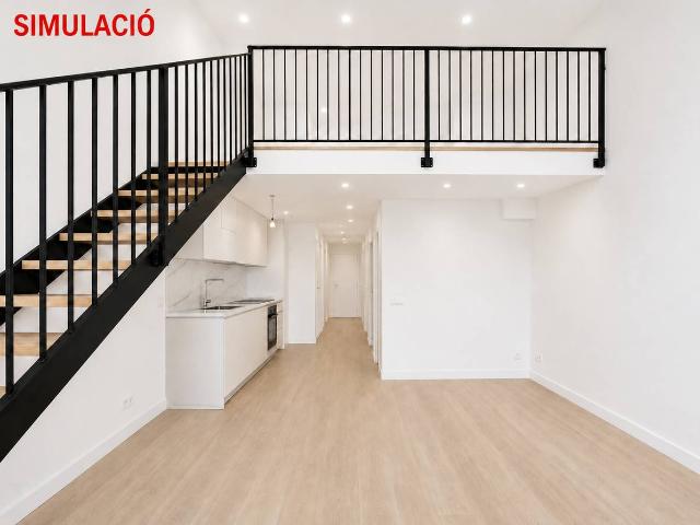 Dúplex en venta en l'Esquirol, Barcelona
