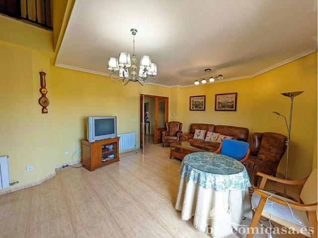Dúplex en venta en Linares, Andalucía