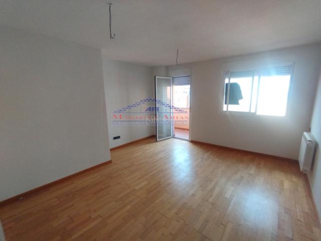 Dúplex en venta en Linares, Andalucía