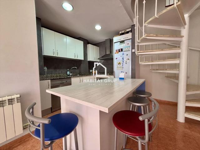 Dúplex en venta en Cantallops, Gironès
