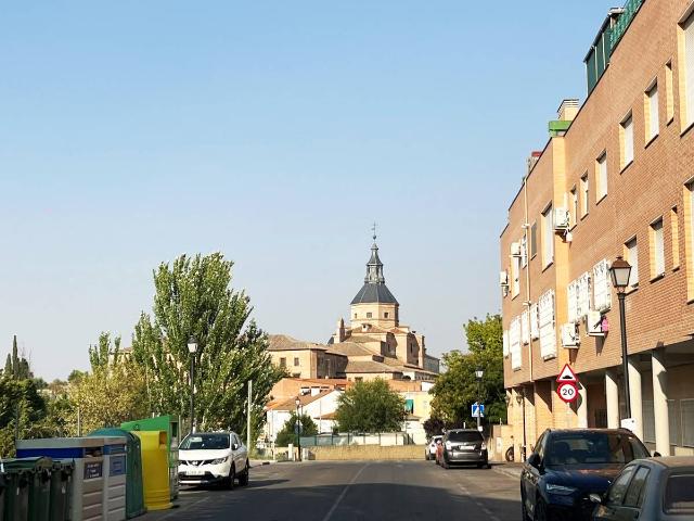 Dúplex en venta en Loeches, Madrid