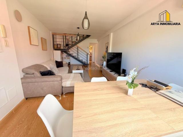 Dúplex en venta en Loeches, Madrid