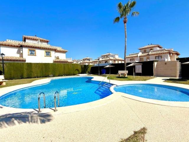 Dúplex en venta en Obispo Rocamora, Orihuela