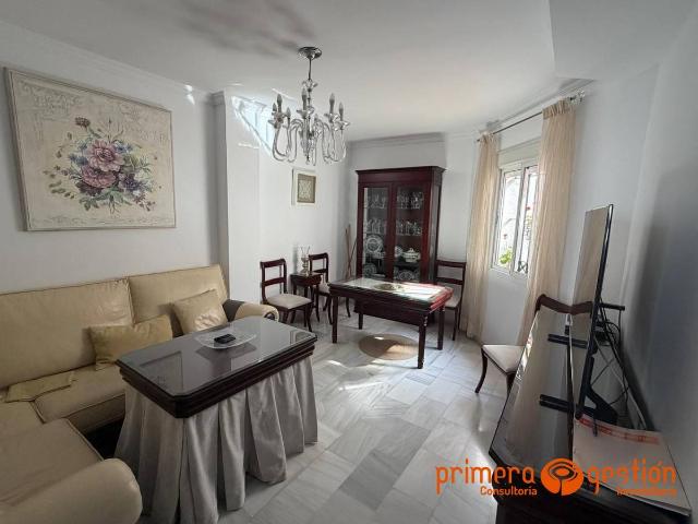Dúplex en venta en Lora Del Río, Andalucía