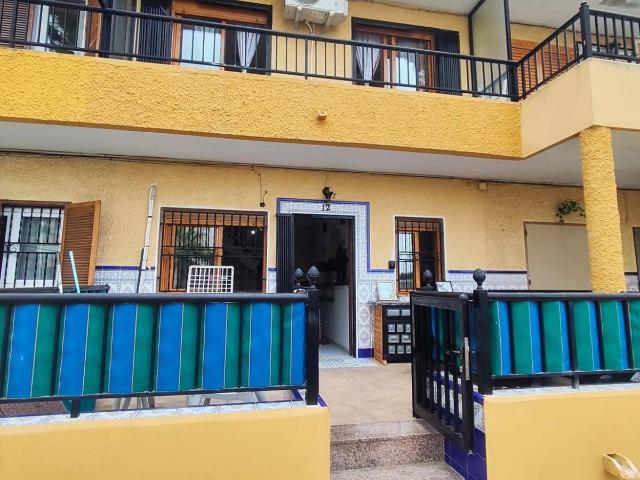 Dúplex en venta en Torrevieja, Alicante