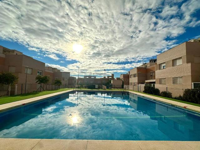 Dúplex en venta en Almería, Andalucía
