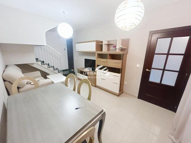 Dúplex en venta en Zona 2 (Centro y San Francisco), Lucena