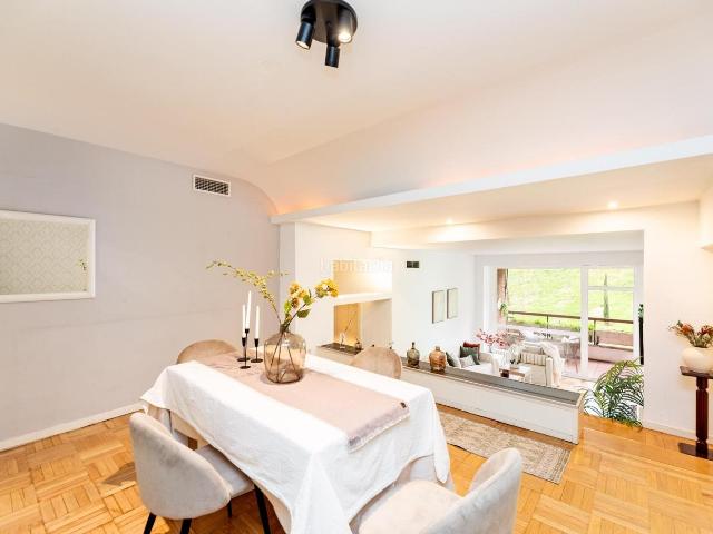 Dúplex en venta en Madrid, Cortes