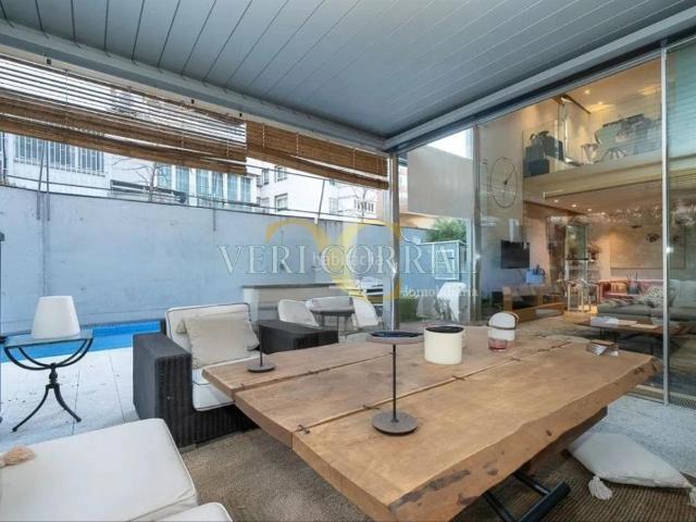 Dúplex en venta en Madrid, Cortes