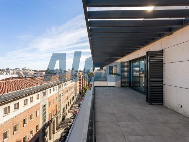 Dúplex en venta en Centro, Madrid