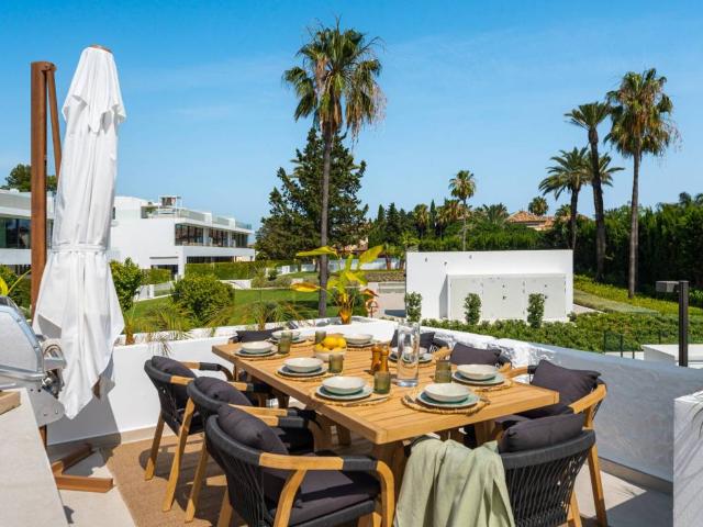 Dúplex en venta en Marbella, Nueva Andalucía