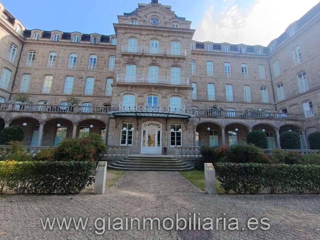 Dúplex en venta en Mondariz-Balneario, O Condado