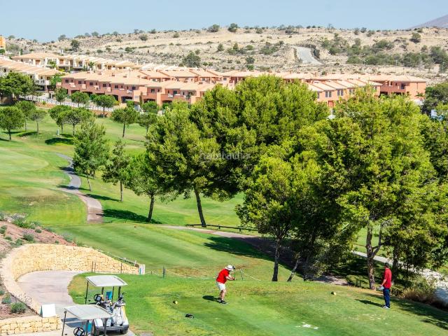 Dúplex en venta en Mujeres Deportistas, el Vinalopó Mitjà / El Vinalopó Medio