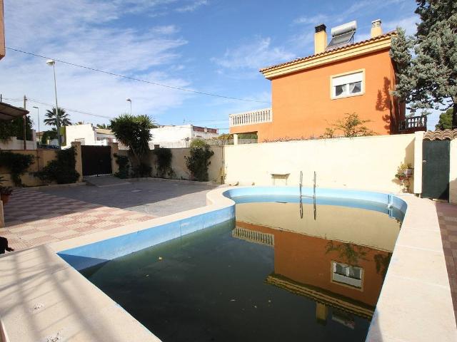 Dúplex en venta en el Vinalopó Mitjà / El Vinalopó Medio, Valencia
