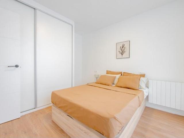 Piso en venta en Moratalaz, Madrid