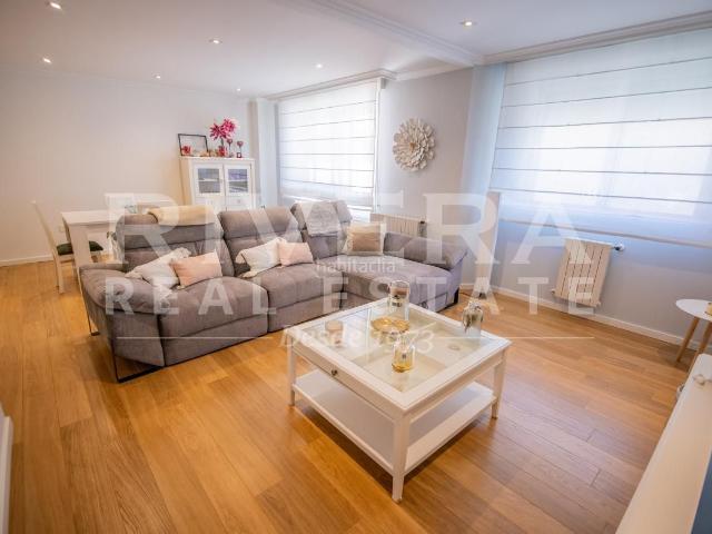 Dúplex en venta en A Angustia, Vigo