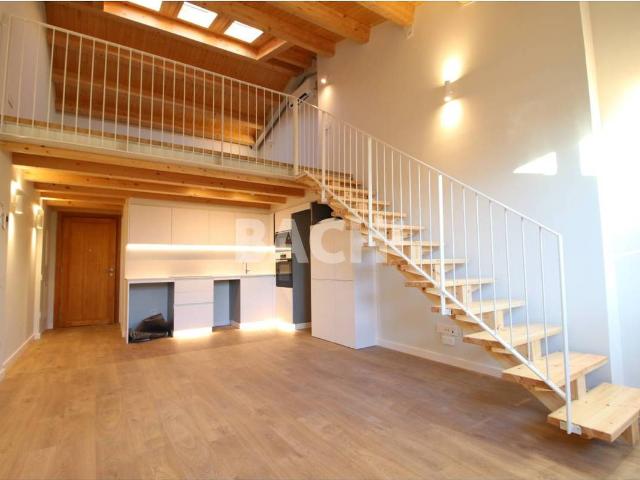 Dúplex en venta en Plaça Major, Osona