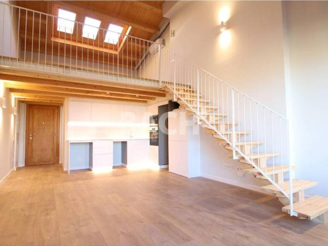 Dúplex en venta en Plaça Major, Osona