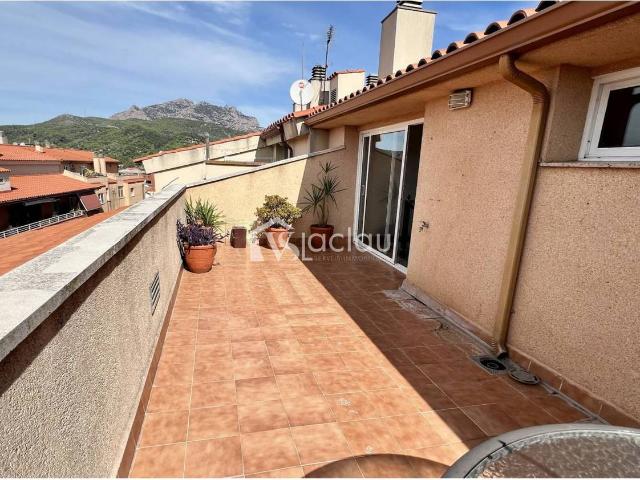 Dúplex en venta en Olesa De Montserrat, Barcelona